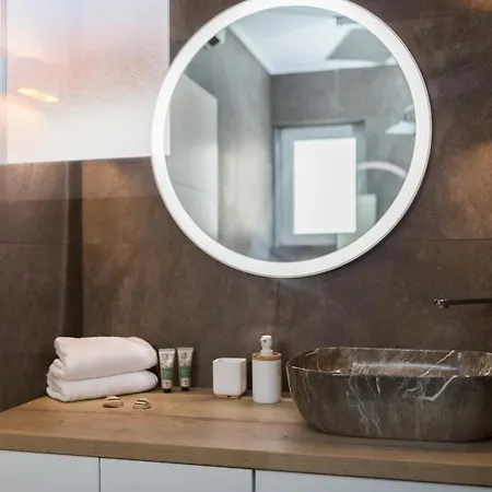 Lucija Apartamento *